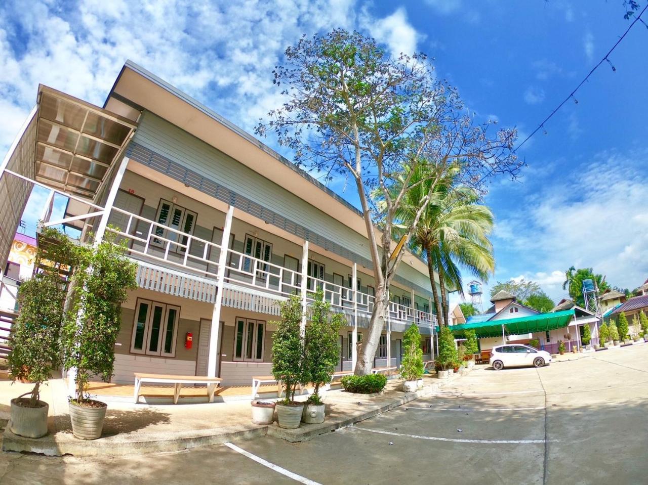 Revolution Hostel Pai Exterior foto