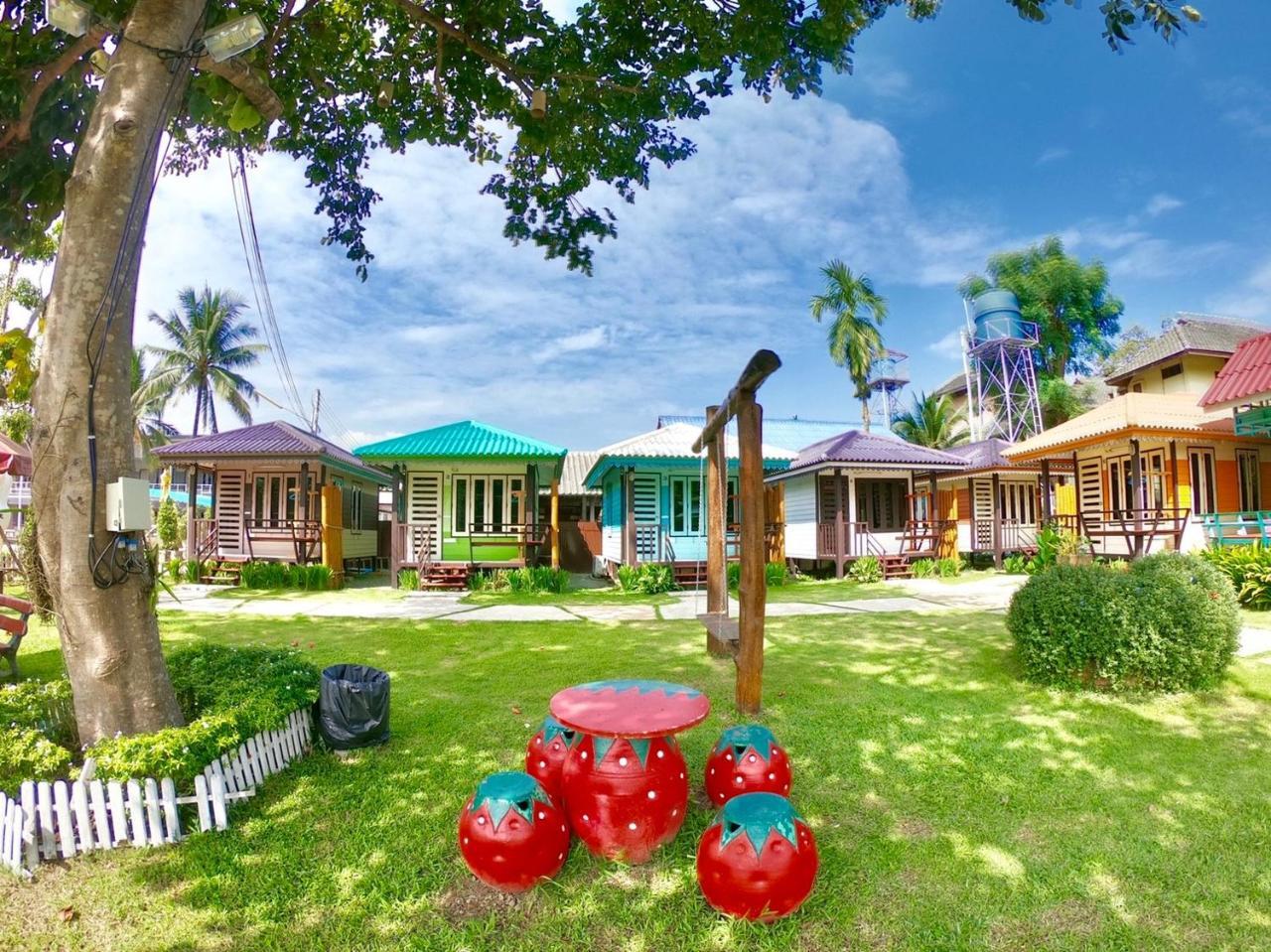Revolution Hostel Pai Exterior foto